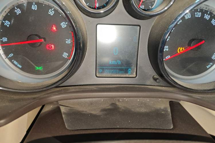 Used Buick Regal 2014 2.0L Leading Fashion Edition
