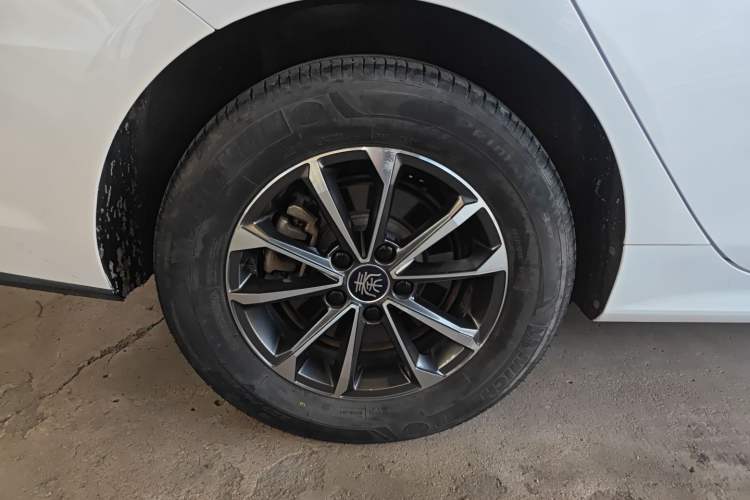 Used BYD Qin Pro New Energy 2019 DM 1.5TI Automatic Navigation Edition
