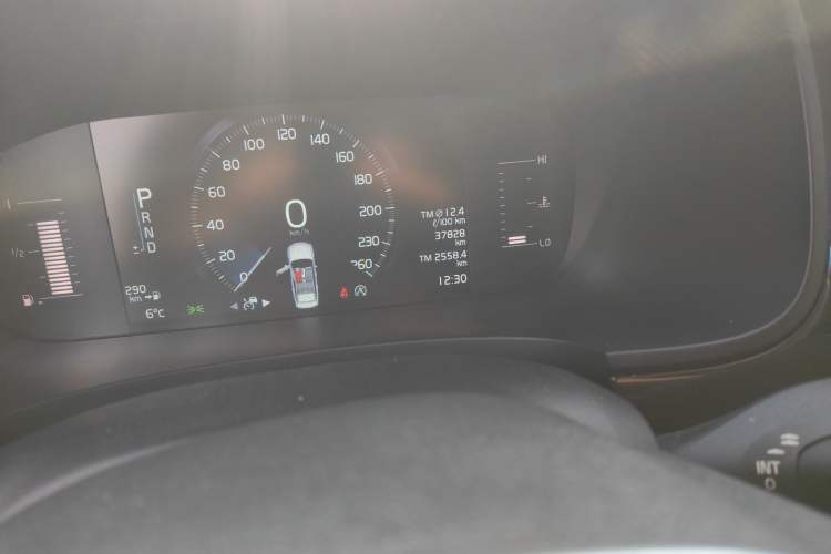 Used Volvo S90 2017 T5 Zhiyuan Edition
