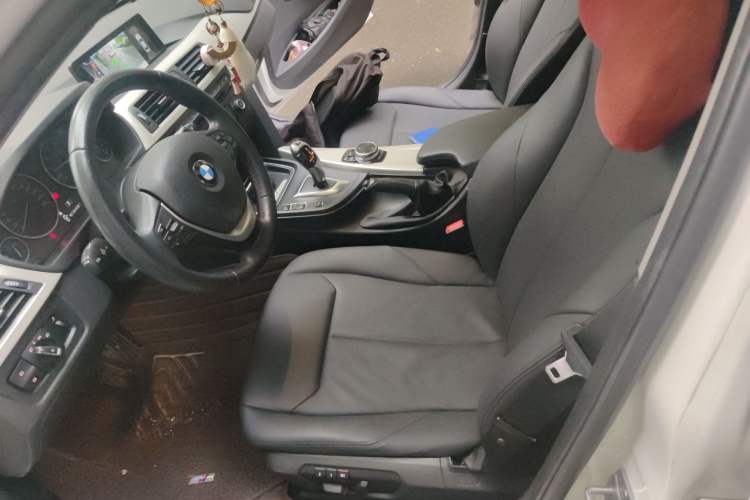 Used BMW 3 Series 2015 320Li Luxury Edition Fashion Model Left Front Seat