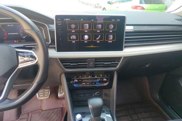 Used Volkswagen Tiguan L 2022 330TSI Automatic Two-Wheel Drive R-Line Enhanced Edition