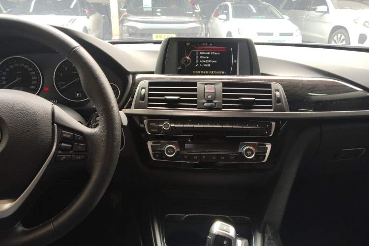 Used BMW 3 Series 2017 320Li Fashion Model
