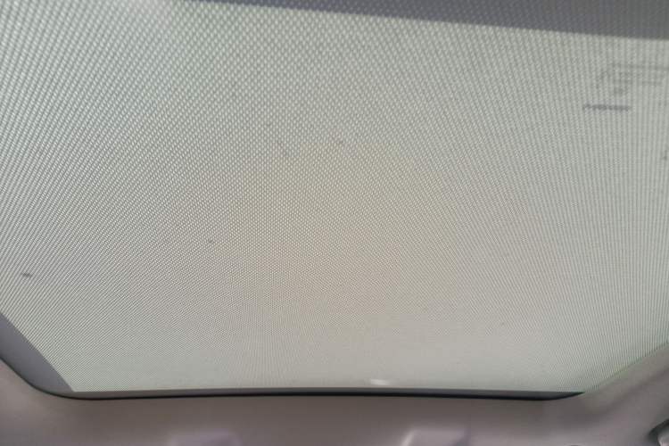 Used Wey VV6 2021 2.0T Two-Wheel Drive Smart Plus