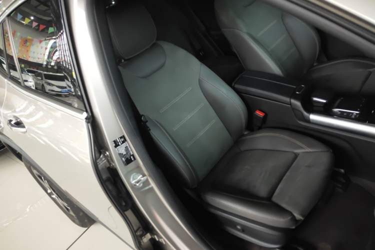 Used Mercedes-Benz EQA 2022 EQA 300 4MATIC Launch Edition
