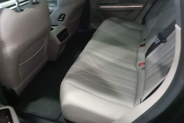 Used Geely Galaxy 8 2025 130km EM-P Starship Edition
