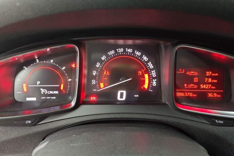 Used DS 5LS 2015 1.6T Comfort Edition THP160