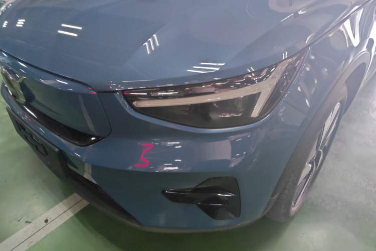 Used Volvo C40 2024 Long-Range PRO Version
