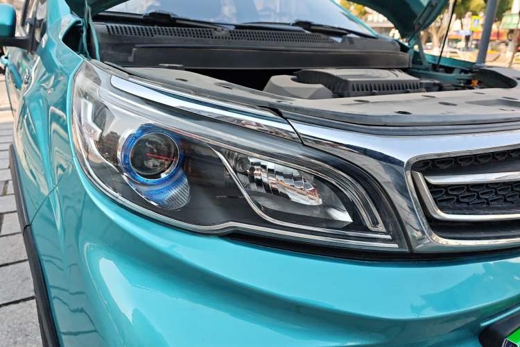 Used Geely Auto Vision X3 2019 Upgraded Model 1.5L CVT Prestige Version
