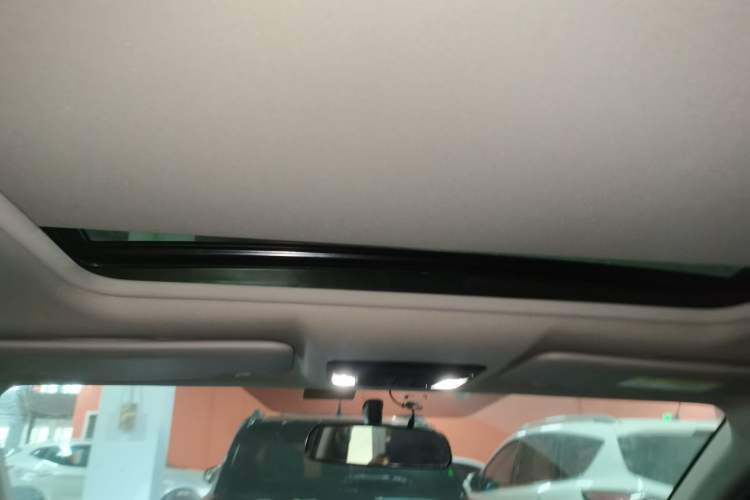 Used Honda Vezel 2020 1.5L CVT Pioneer Edition