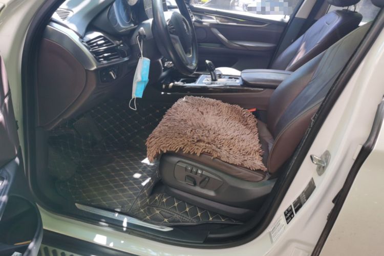 Used BMW X5 2017 xDrive28i Driver Seat