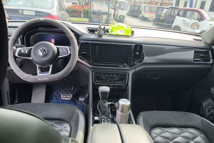 Used Volkswagen Teramont X 2020 Revised Version 380TSI Four-Wheel Drive Prestige Luxury Edition Center Console