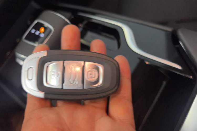 Used Hongqi E-QM5 2023 Revised Version Basic Travel Edition
