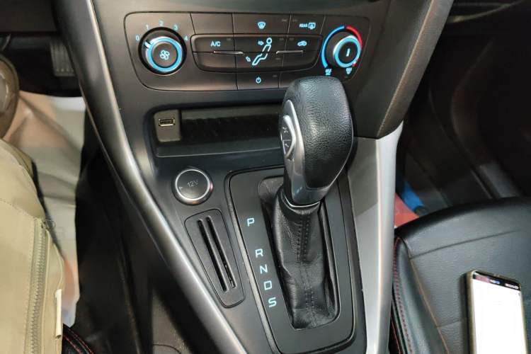 Used Ford Focus 2017 Hatchback 1.6L Automatic Comfort Plus SmartDrive Edition