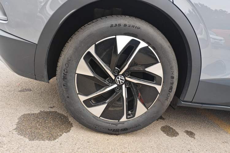 Used Volkswagen ID.4 CROZZ 2025 Pure Edition
