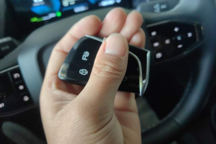 Used Dongfeng Aeolus L7 New Energy 2025 110 Long-Range Comfort Edition