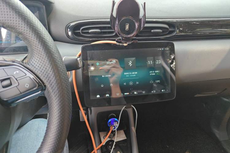 Used Leapmotor T03 2021 400 Lite Edition Lithium Iron Phosphate Audio And AC Panel