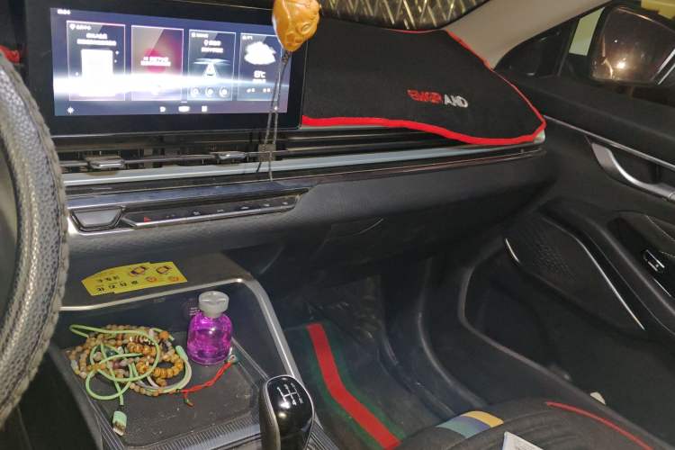 Used Geely Auto Emgrand 2022 4th Generation 1.5L Manual Luxury Model
