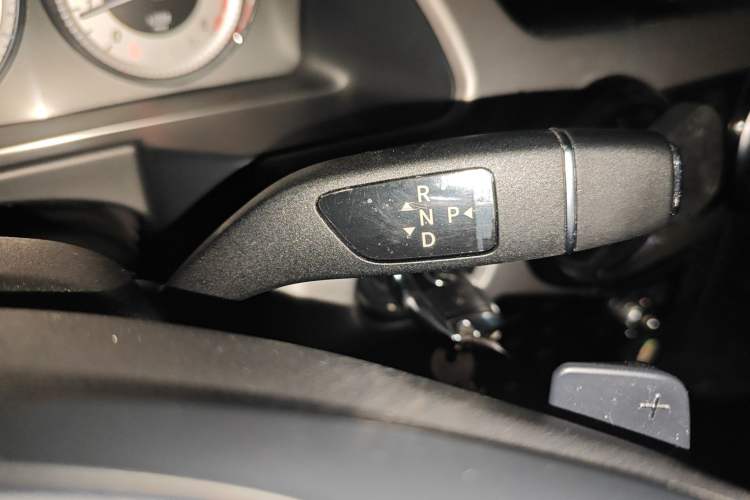 Used Mercedes-Benz GLK-Class 2014 GLK 260 4MATIC Dynamic Model