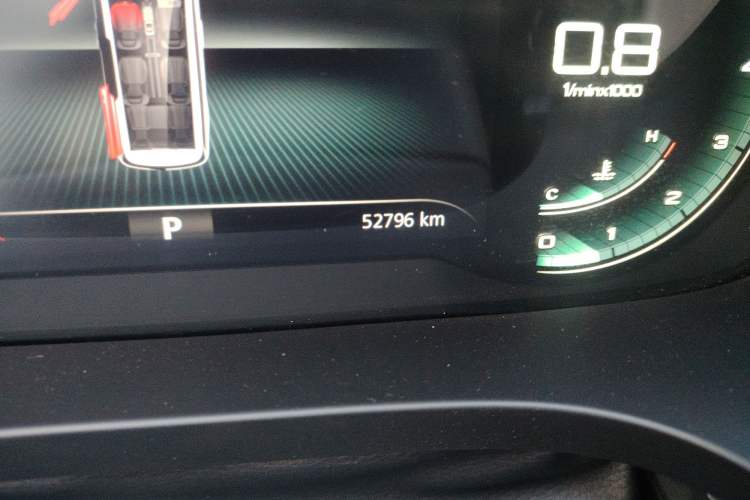 Used Roewe iMAX8 2021 400TGI Flagship Edition