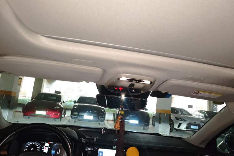 Used Volvo S90 New Energy 2019 T8 E-Drive Hybrid Intelligent Luxury Version China V Standard Headliner