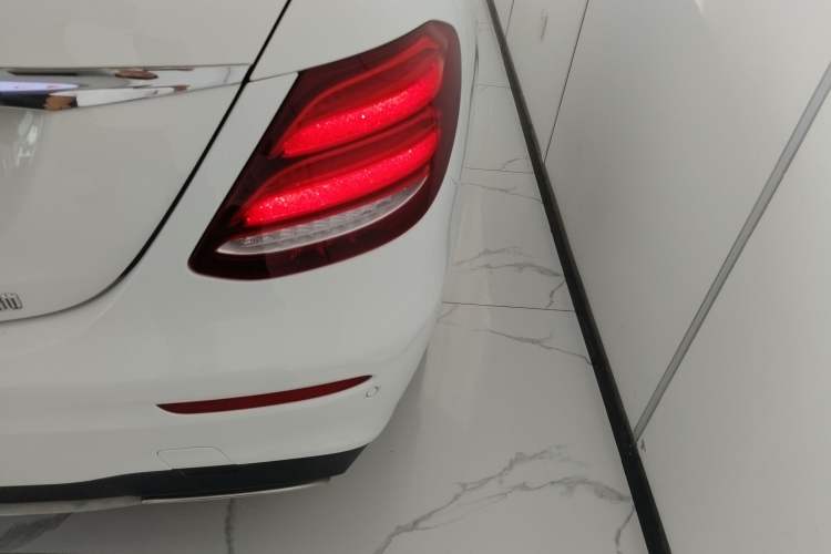 Used Mercedes-Benz E-Class 2019 E 300 L Sport Luxury Edition
