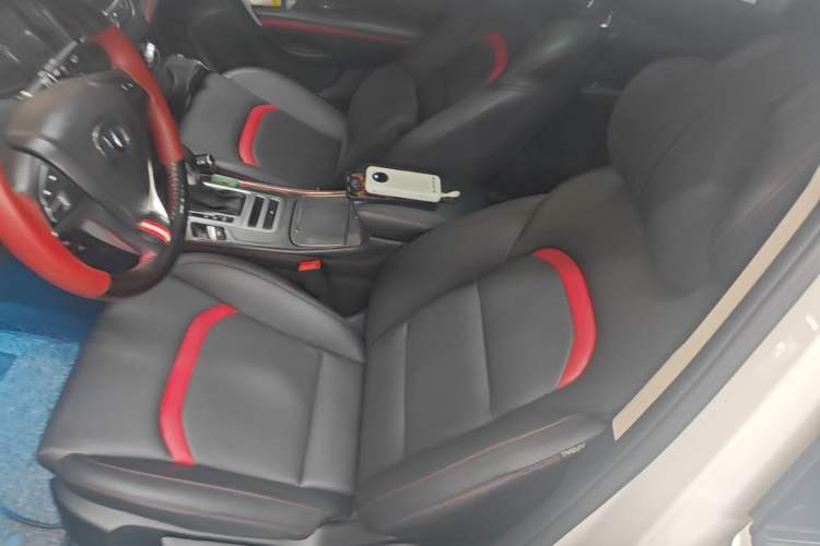 Used CHANGAN CS55 2018 1.5T Automatic Colorful Edition China V Standard