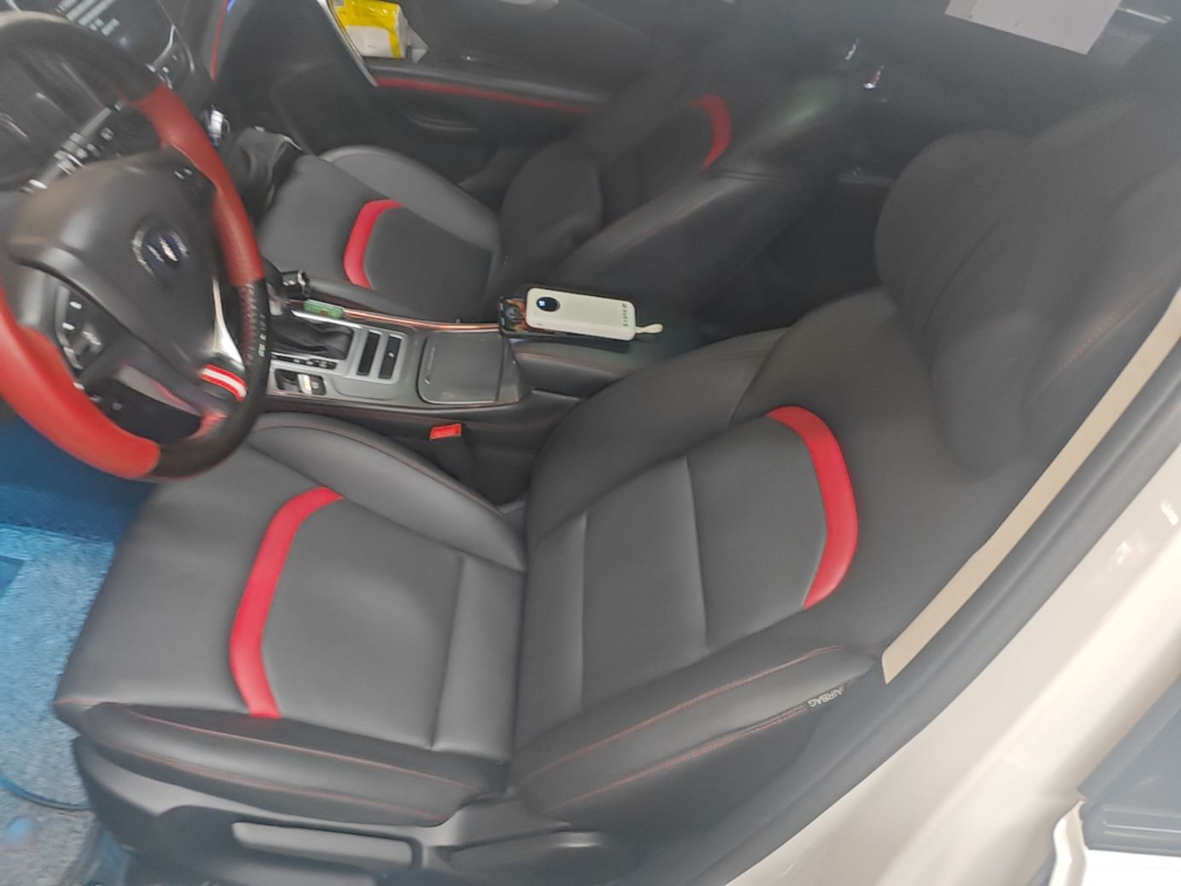 Interior delantero