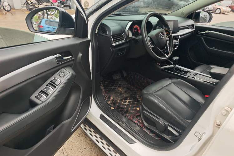 Used Soueast DX5 2019 1.5T CVT Luxury Model Driver Seat