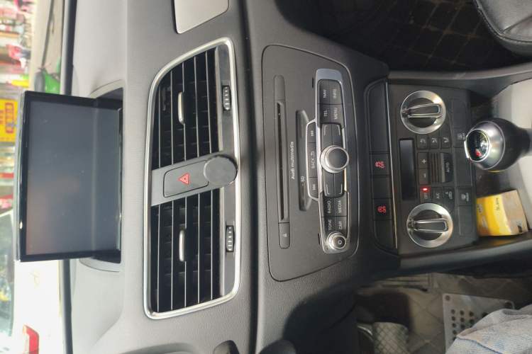 Used Audi Q3 2015 30 TFSI Ambition Edition
