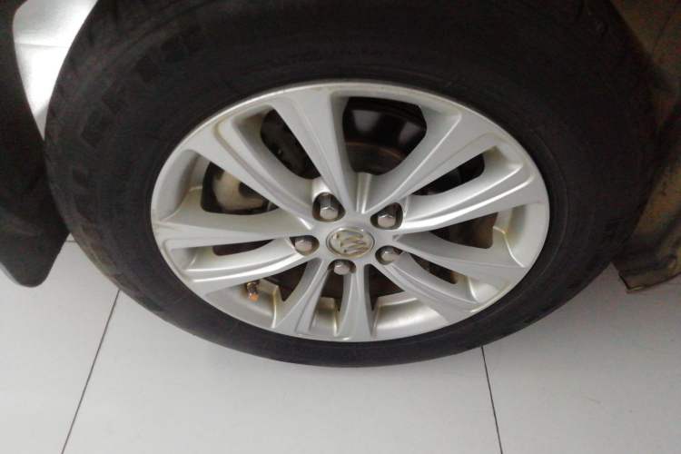 Used Buick GT 2017 15N Automatic Entry-Level Trim