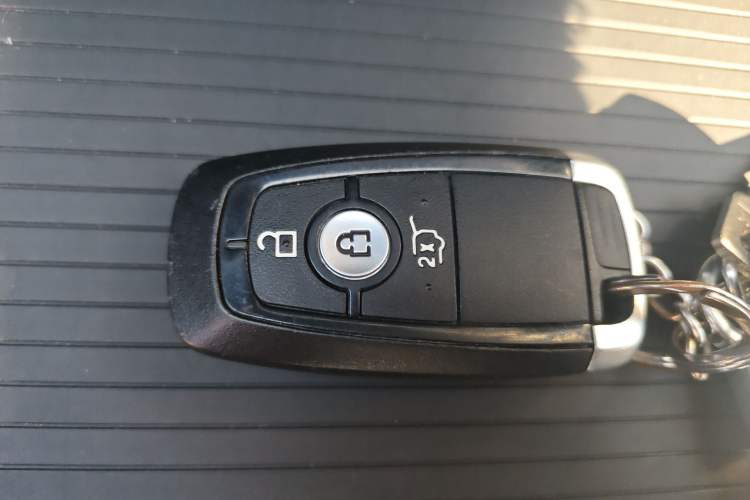 Used Ford Edge 2021 PLUS EcoBoost 245 Two-Wheel-Drive Platinum Edition 5 Seats