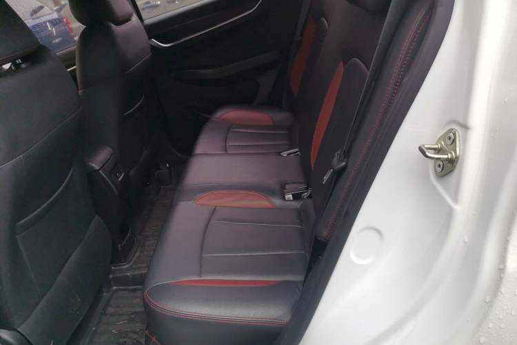 Used Geely Auto Vision X3 2021 PRO 1.5L CVT Deluxe Model
