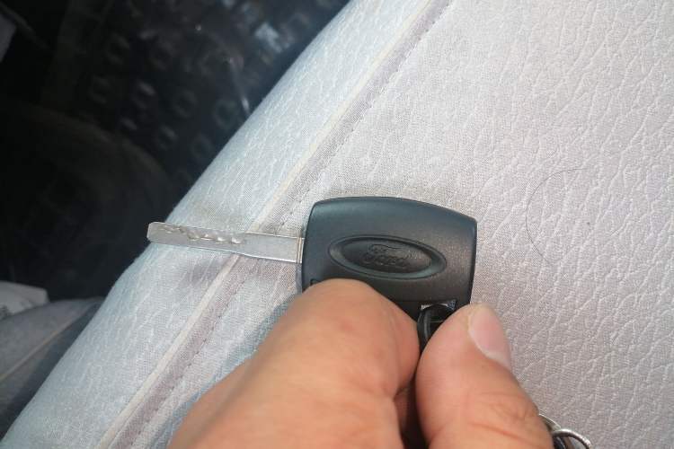 Used Ford Focus 2012 Hatchback Classic 1.8L Automatic Base Model
