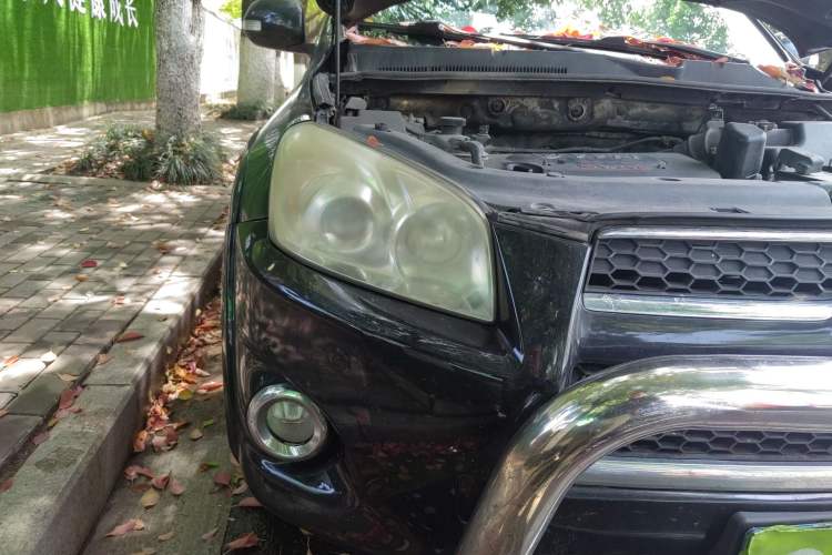 Used Toyota RAV4 2011 2.4L Automatic 4x4 Luxury Edition