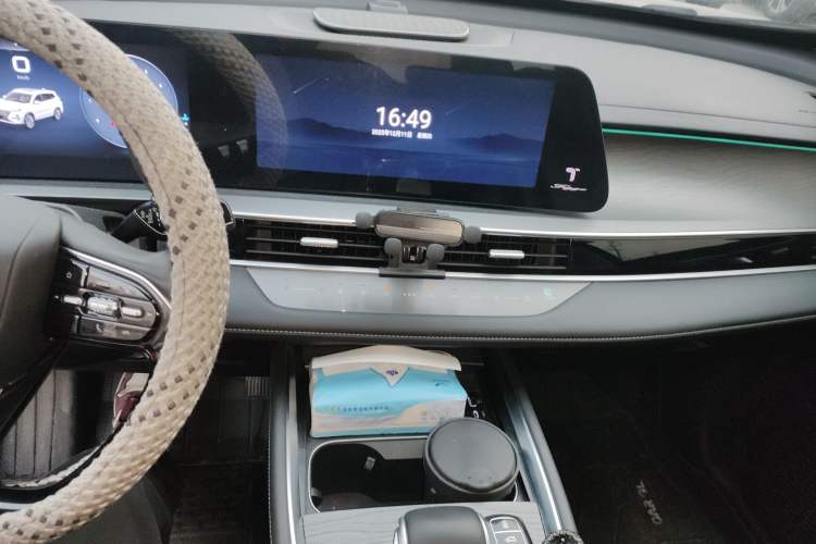 Used Chery Tiggo 8 PRO 2024 Champion Edition 290T Two-Wheel Drive Shining Version 5 Seats