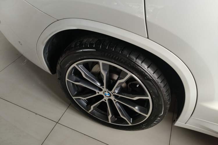 Used BMW X3 2022 Second Facelift xDrive30i Leading Edition M Night Sky Package