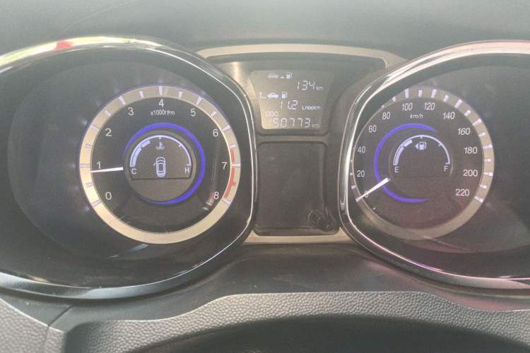 Used JAC Refine S5 2013 2.0T Manual Luxury Edition
