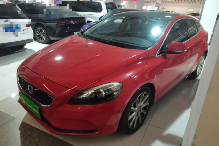 Used Volvo V40 2014 2.0T Zhiya Edition
