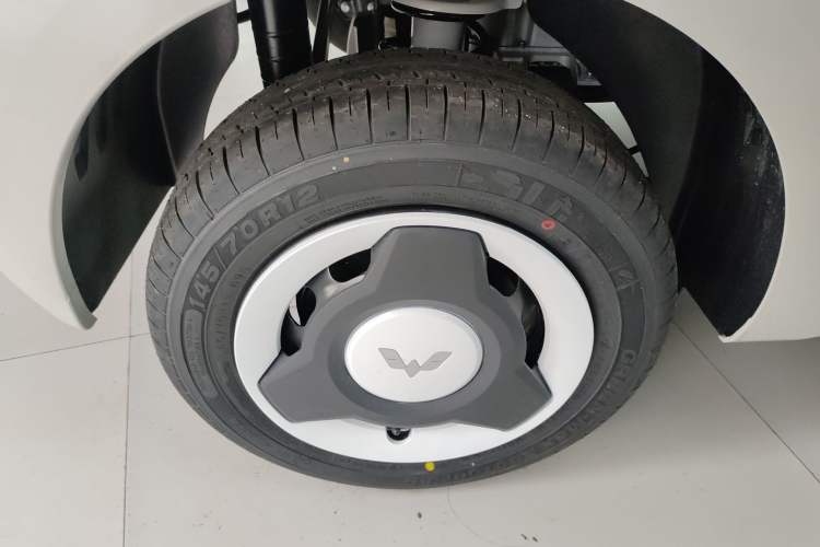 Used Wuling Hongguang MINIEV 2024 3rd Generation 215km Youth Edition
