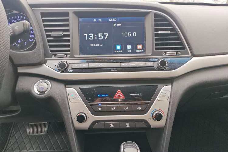 Used Hyundai Elantra (6th Generation / Lingdong) 2018 1.6L Automatic 15th Anniversary Special Edition Audio And AC Panel