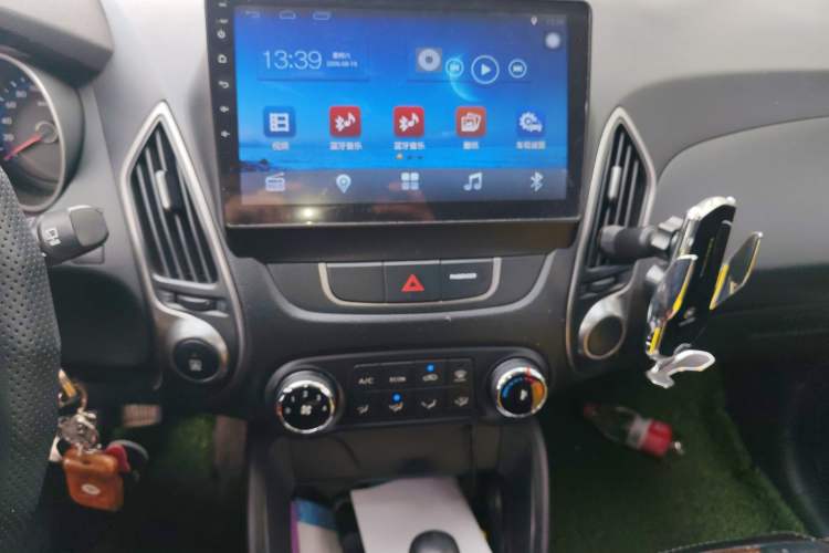 Used Hyundai ix35 2013 2.0L Automatic 2WD Comfort GL China IV Standard
