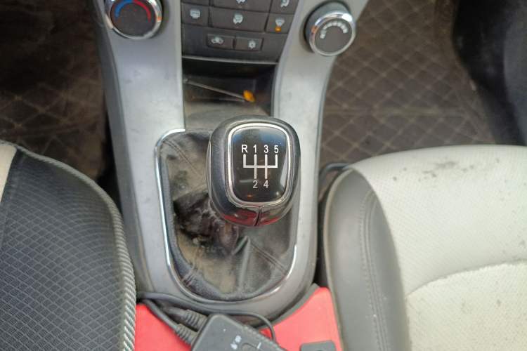 Used Chevrolet Cruze 2013 1.6L SE MT