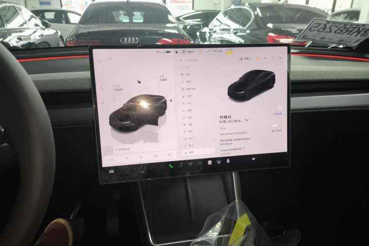 Used Tesla Model Y 2026 Rear-Drive Model
