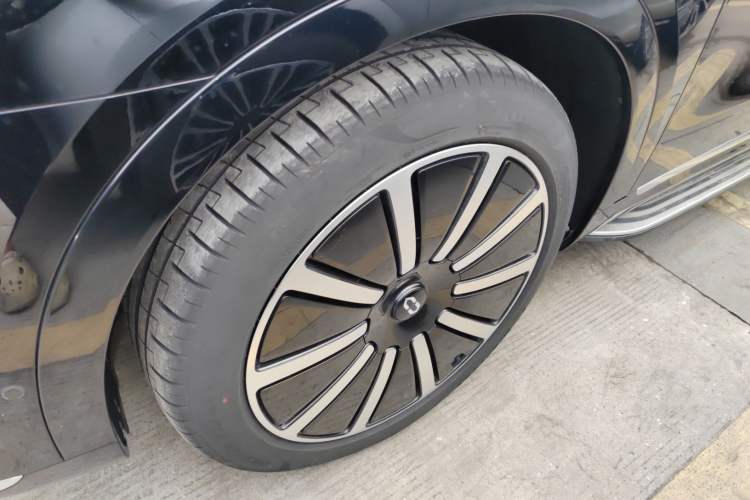 Used Hima AITO M9 2024 All-Electric Ultra Version 100 kWh 5-Seater Model