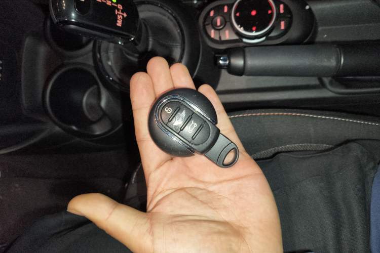 Used MINI MINI 2018 1.5T ONE PLUS