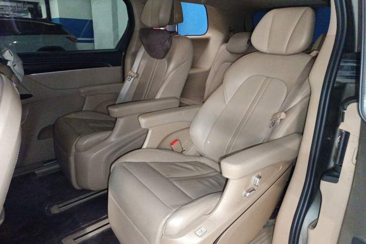 Used Buick GL8 2020 ES Land Cruiser 653T Luxury Model
