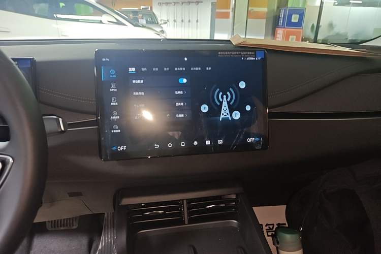 Used BYD Seal 06 New Energy 2026 DM-i Ultra-Enjoyment 128KM Luxury Edition Audio And AC Panel