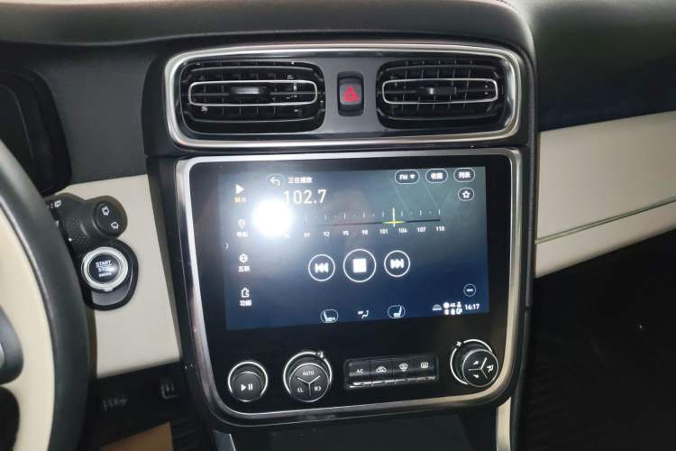 Used Lynk & Co 01 2017 2.0T Two-Wheel Drive Zhaopu Version