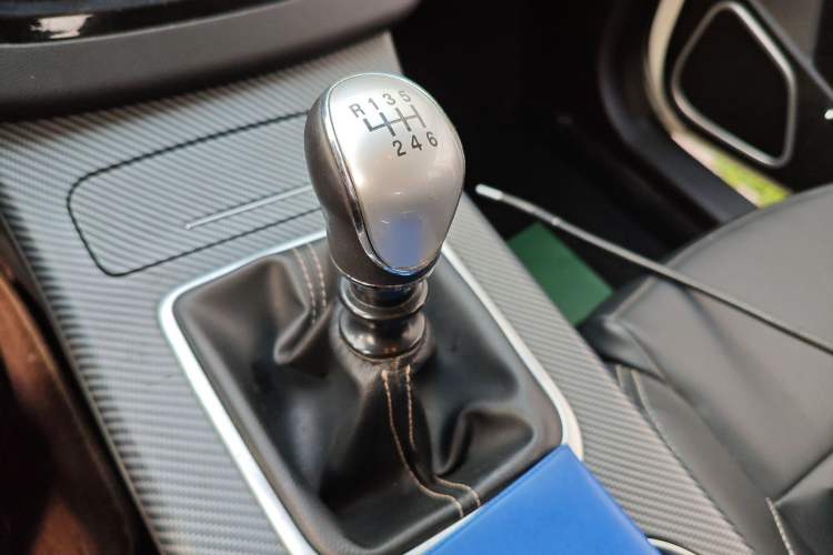 Used Yema Bojun 2019 Performance Edition 1.5T Manual Xuan Dong Model
