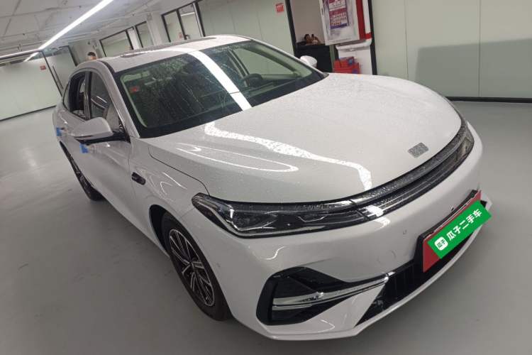 Used Geely Galaxy A7 2025 Model EM-i 70km Exploration Edition
